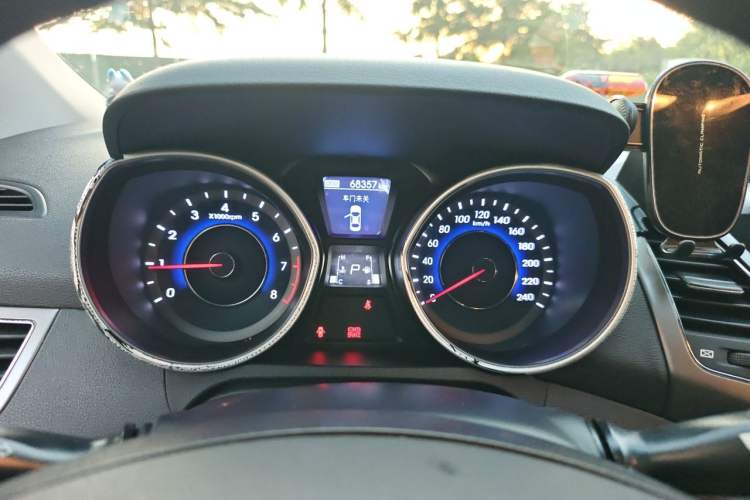 Used Hyundai Elantra (5th Generation / Langdong) 2013 1.6L Automatic Leading Model Instrument Cluster