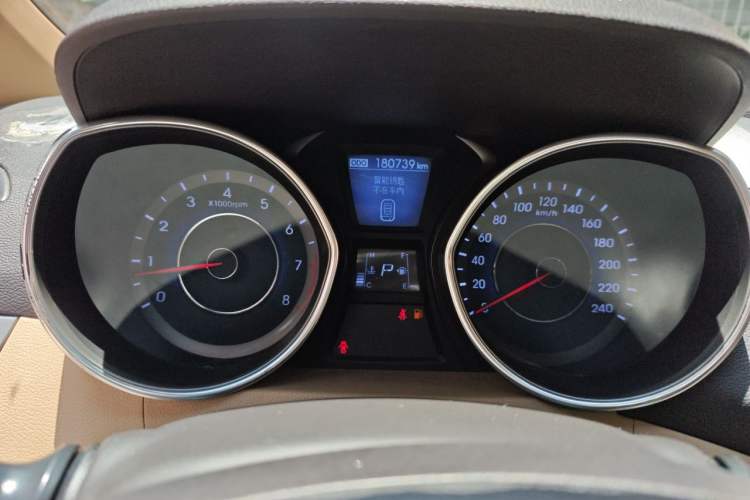 Used Hyundai Elantra (5th Generation / Langdong) 2013 1.6L Automatic Leading Model Instrument Cluster