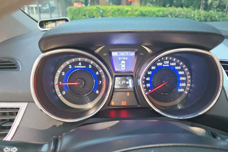 Used Hyundai Elantra (5th Generation / Langdong) 2013 1.6L Automatic Leading Model Instrument Cluster