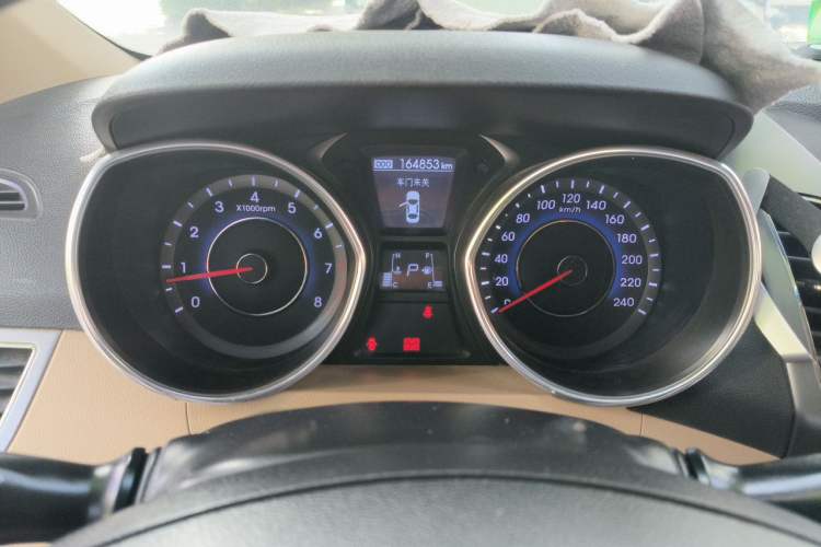 Used Hyundai Elantra (5th Generation / Langdong) 2013 1.6L Automatic Leading Model Instrument Cluster