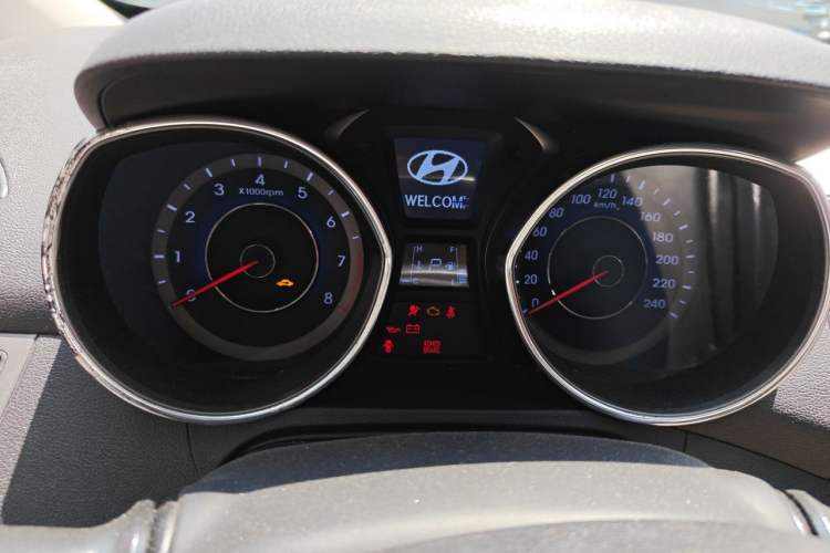 Used Hyundai Elantra (5th Generation / Langdong) 2013 1.6L Automatic Leading Model Instrument Cluster