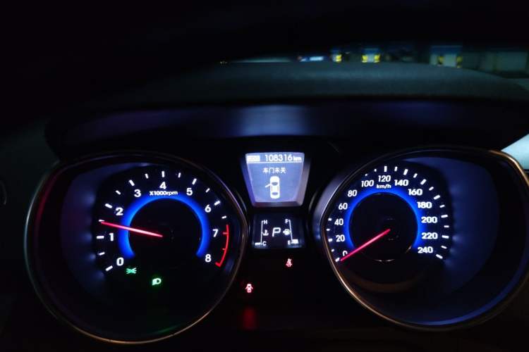 Used Hyundai Elantra (5th Generation / Langdong) 2013 1.6L Automatic Leading Model Instrument Cluster
