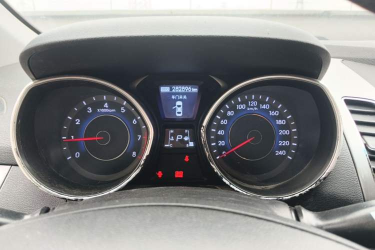 Used Hyundai Elantra (5th Generation / Langdong) 2013 1.6L Automatic Luxury Model Instrument Cluster