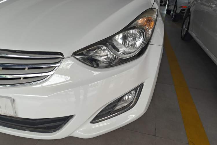 Used Hyundai Elantra (5th Generation / Langdong) 2013 1.6L Automatic Luxury Model Left Front Headlight