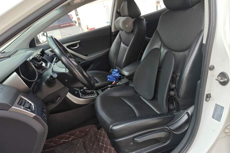 Used Hyundai Elantra (5th Generation / Langdong) 2013 1.6L Automatic Luxury Model Left Front Seat