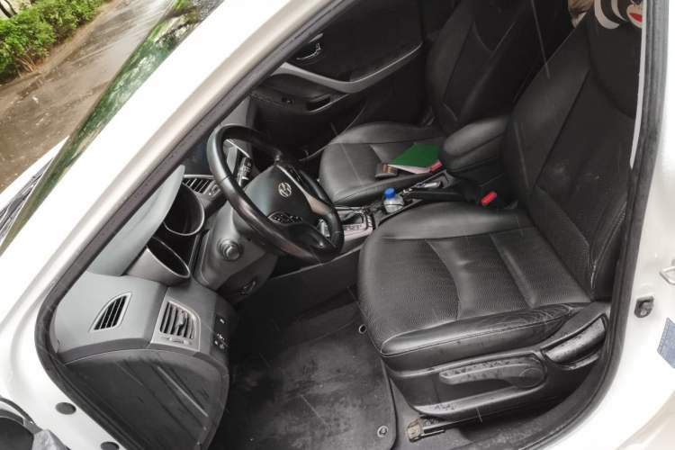 Used Hyundai Elantra (5th Generation / Langdong) 2013 1.6L Automatic Luxury Model Left Front Seat