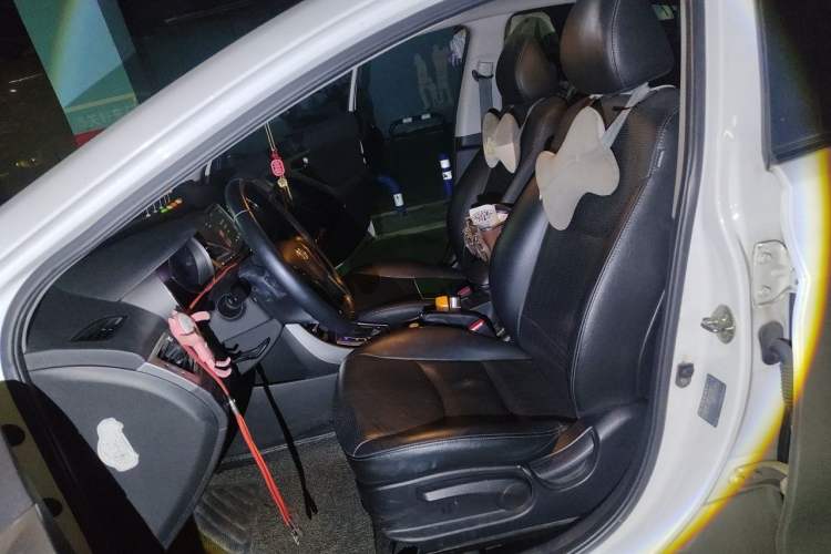 Used Hyundai Elantra (5th Generation / Langdong) 2013 1.6L Automatic Luxury Model Left Front Seat