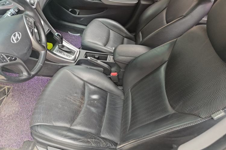 Used Hyundai Elantra (5th Generation / Langdong) 2013 1.6L Automatic Luxury Model Left Front Seat