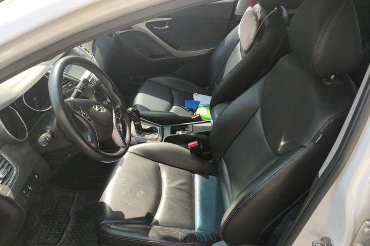 Used Hyundai Elantra (5th Generation / Langdong) 2013 1.6L Automatic Luxury Model Left Front Seat