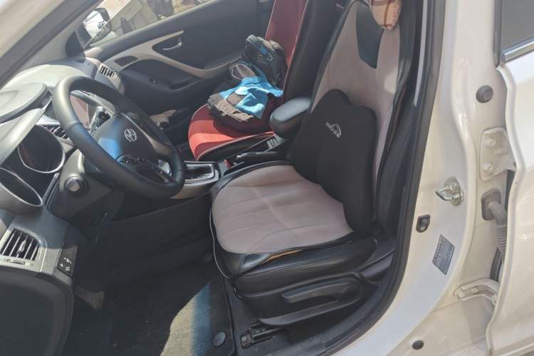 Used Hyundai Elantra (5th Generation / Langdong) 2013 1.6L Automatic Leading Model Left Front Seat