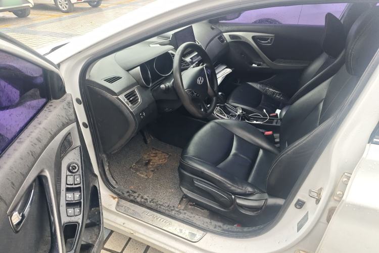 Used Hyundai Elantra (5th Generation / Langdong) 2013 1.6L Automatic Leading Model Left Front Seat