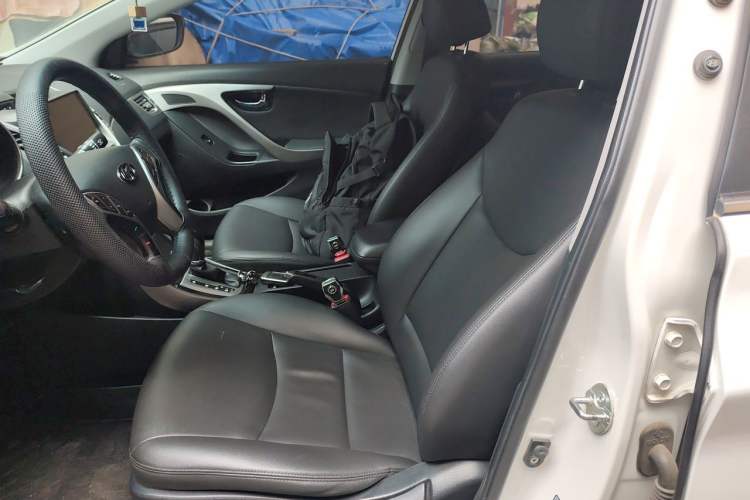 Used Hyundai Elantra (5th Generation / Langdong) 2013 1.6L Automatic Leading Model Left Front Seat