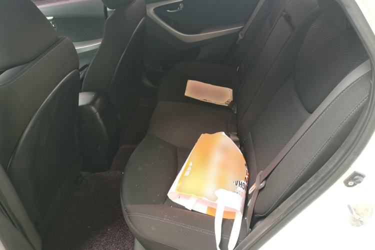 Used Hyundai Elantra (5th Generation / Langdong) 2013 1.6L Automatic Leading Model Left Rear Seat