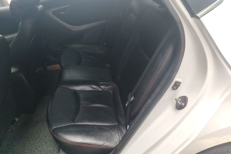 Used Hyundai Elantra (5th Generation / Langdong) 2013 1.6L Automatic Leading Model Left Rear Seat