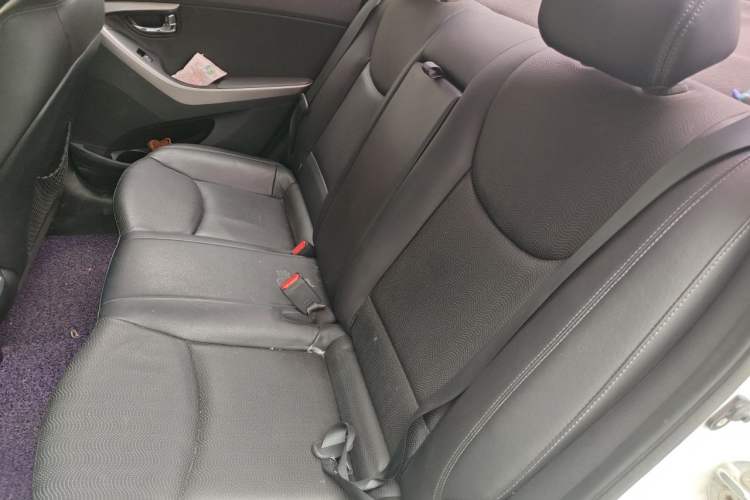 Used Hyundai Elantra (5th Generation / Langdong) 2013 1.6L Automatic Luxury Model Left Rear Seat