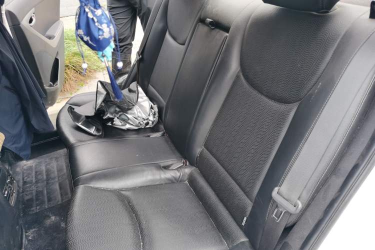 Used Hyundai Elantra (5th Generation / Langdong) 2013 1.6L Automatic Leading Model Left Rear Seat