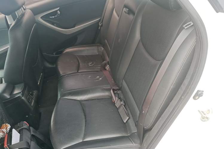 Used Hyundai Elantra (5th Generation / Langdong) 2013 1.6L Automatic Luxury Model Left Rear Seat