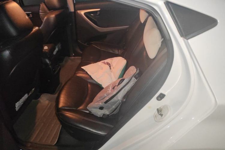 Used Hyundai Elantra (5th Generation / Langdong) 2013 1.6L Automatic Luxury Model Left Rear Seat