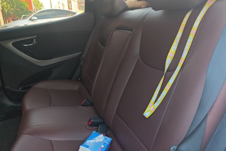 Used Hyundai Elantra (5th Generation / Langdong) 2013 1.6L Automatic Leading Model Left Rear Seat