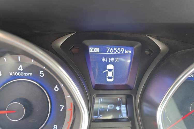 Used Hyundai Elantra (5th Generation / Langdong) 2013 1.6L Automatic Leading Model Odometer Close Up