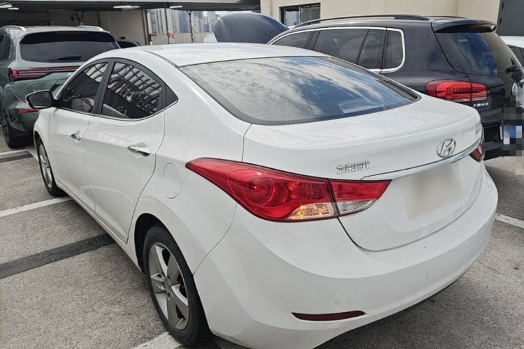 Used Hyundai Elantra (5th Generation / Langdong) 2013 1.6L Automatic Luxury Model Rear Left 45 Deg