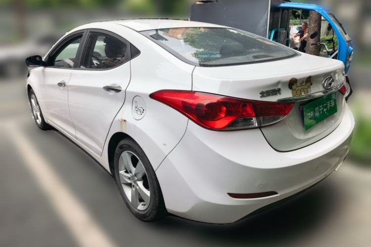 Used Hyundai Elantra (5th Generation / Langdong) 2013 1.6L Automatic Leading Model Rear Left 45 Deg