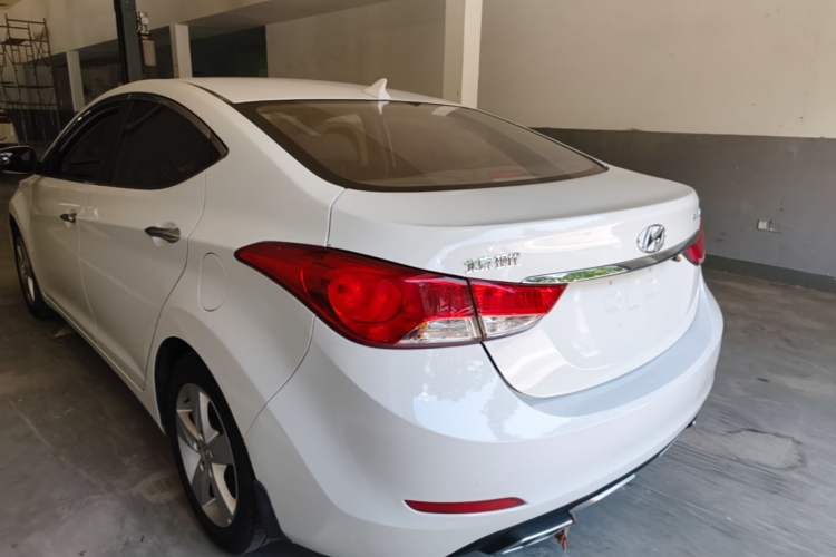 Used Hyundai Elantra (5th Generation / Langdong) 2013 1.6L Automatic Leading Model Rear Left 45 Deg