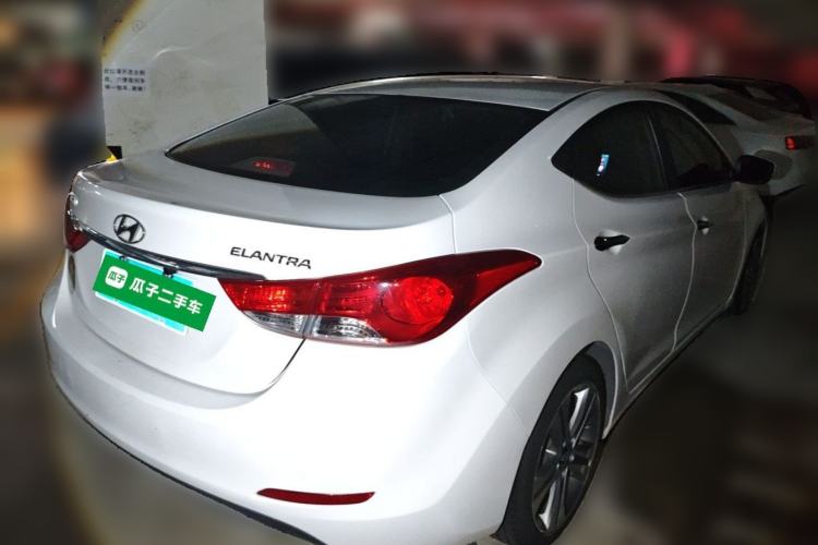 Used Hyundai Elantra (5th Generation / Langdong) 2013 1.6L Automatic Luxury Model Rear Right 45 Deg