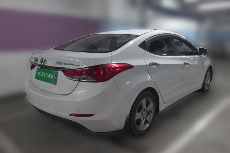Used Hyundai Elantra (5th Generation / Langdong) 2013 1.6L Automatic Luxury Model Rear Right 45 Deg