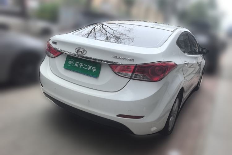 Used Hyundai Elantra (5th Generation / Langdong) 2013 1.6L Automatic Leading Model Rear Right 45 Deg