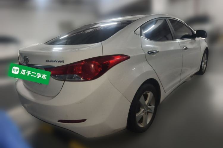 Used Hyundai Elantra (5th Generation / Langdong) 2013 1.6L Automatic Luxury Model Rear Right 45 Deg