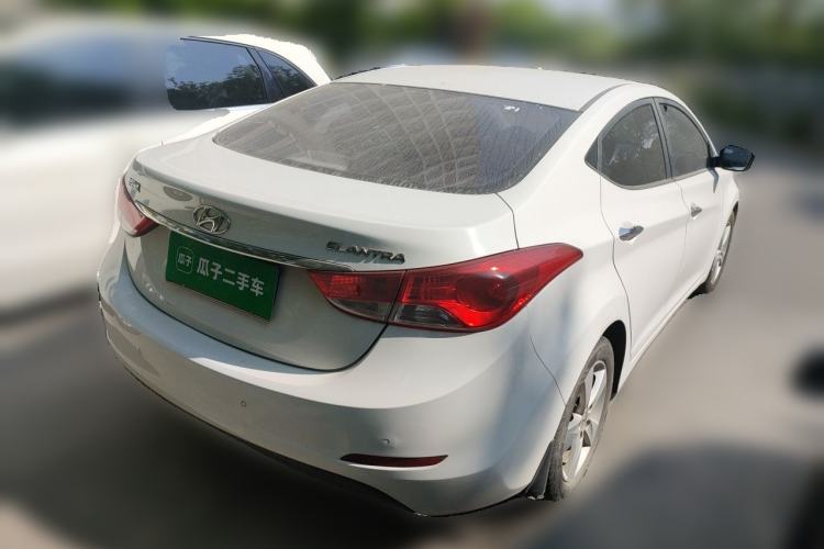 Used Hyundai Elantra (5th Generation / Langdong) 2013 1.6L Automatic Luxury Model Rear Right 45 Deg