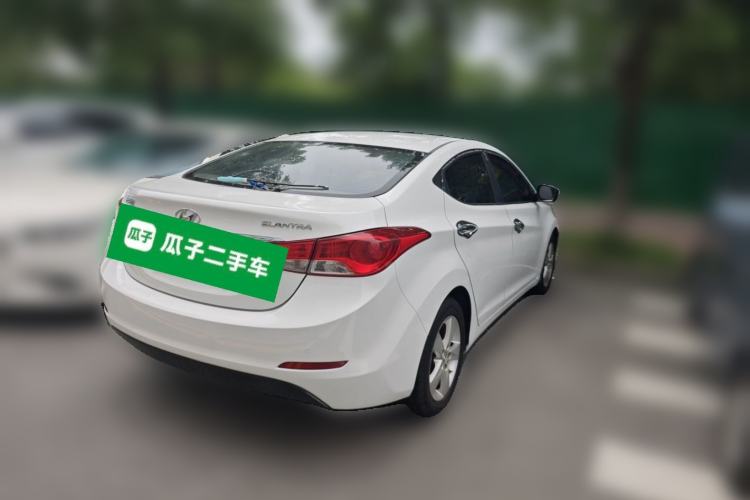 Used Hyundai Elantra (5th Generation / Langdong) 2013 1.6L Automatic Leading Model Rear Right 45 Deg
