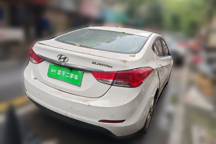 Used Hyundai Elantra (5th Generation / Langdong) 2013 1.6L Automatic Leading Model Rear Right 45 Deg