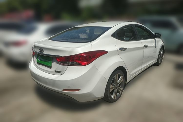 Used Hyundai Elantra (5th Generation / Langdong) 2013 1.6L Automatic Luxury Model Rear Right 45 Deg