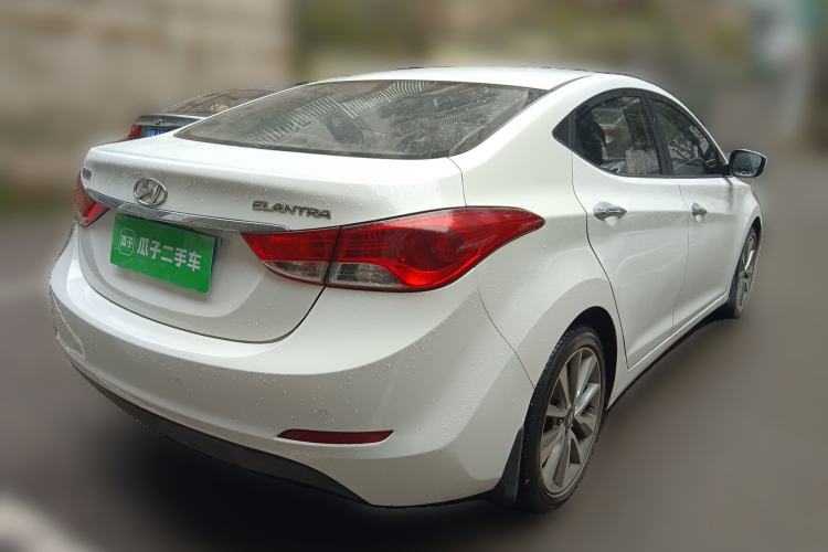 Used Hyundai Elantra (5th Generation / Langdong) 2013 1.6L Automatic Leading Model Rear Right 45 Deg