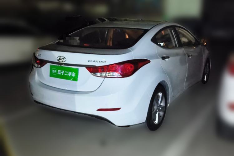 Used Hyundai Elantra (5th Generation / Langdong) 2013 1.6L Automatic Leading Model Rear Right 45 Deg
