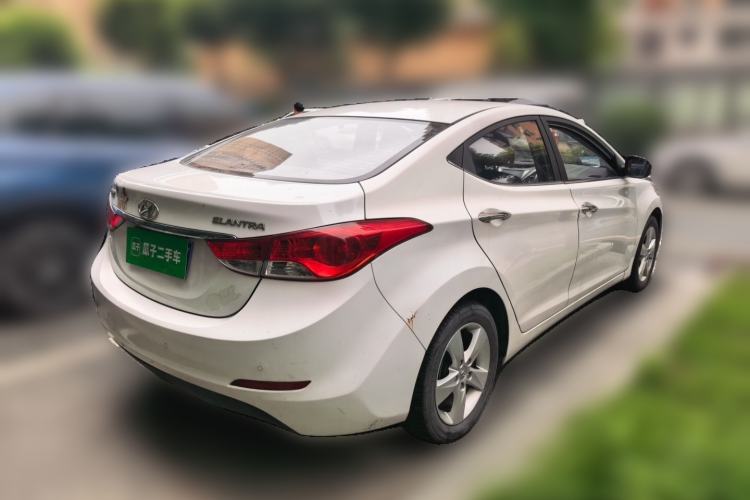 Used Hyundai Elantra (5th Generation / Langdong) 2013 1.6L Automatic Leading Model Rear Right 45 Deg