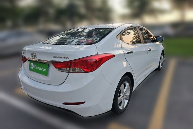 Used Hyundai Elantra (5th Generation / Langdong) 2013 1.6L Automatic Leading Model Rear Right 45 Deg