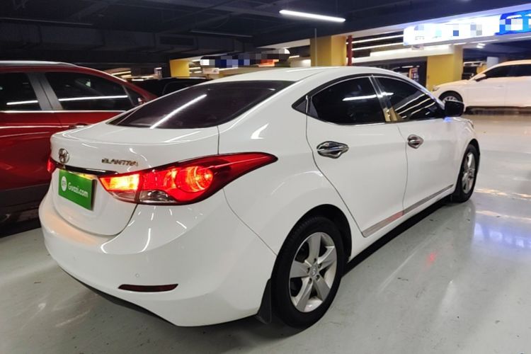 Used Hyundai Elantra (5th Generation / Langdong) 2013 1.6L Automatic Leading Model Rear Right 45 Deg