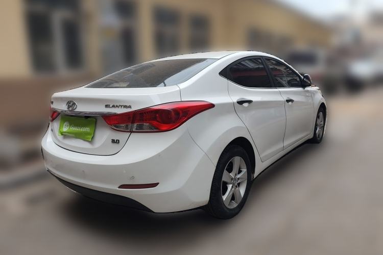 Used Hyundai Elantra (5th Generation / Langdong) 2013 1.6L Automatic Leading Model Rear Right 45 Deg