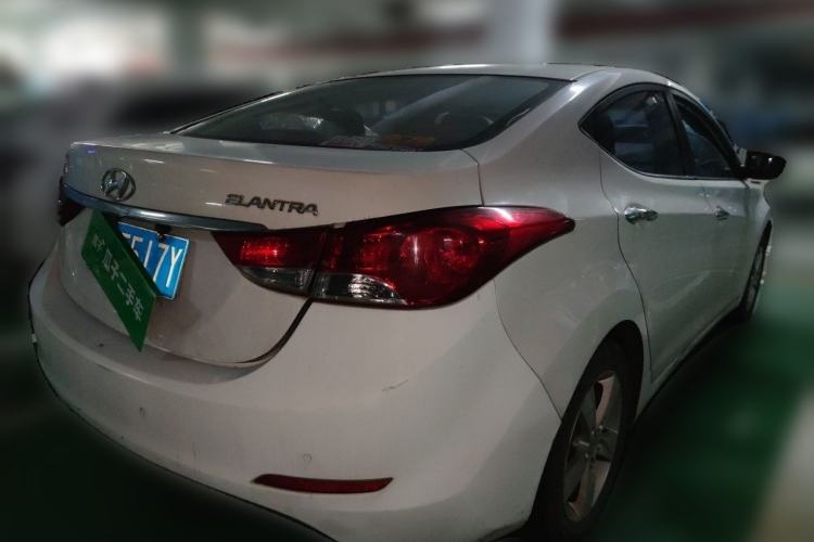 Used Hyundai Elantra (5th Generation / Langdong) 2013 1.6L Automatic Leading Model Rear Right 45 Deg