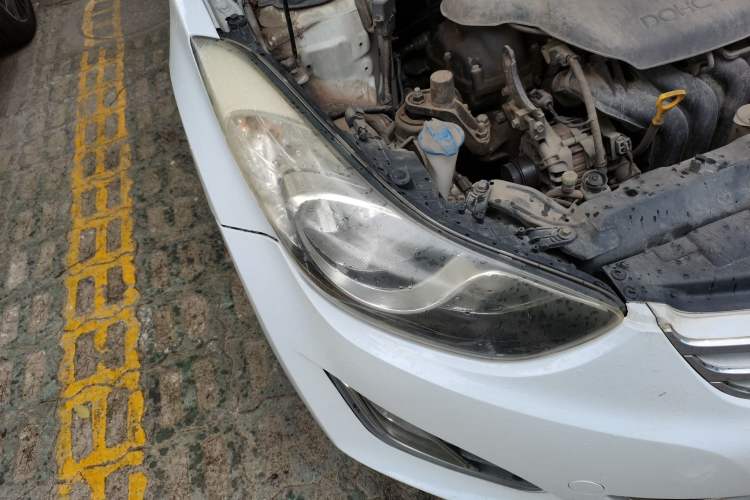 Used Hyundai Elantra (5th Generation / Langdong) 2013 1.6L Automatic Leading Model Right Front Headlight