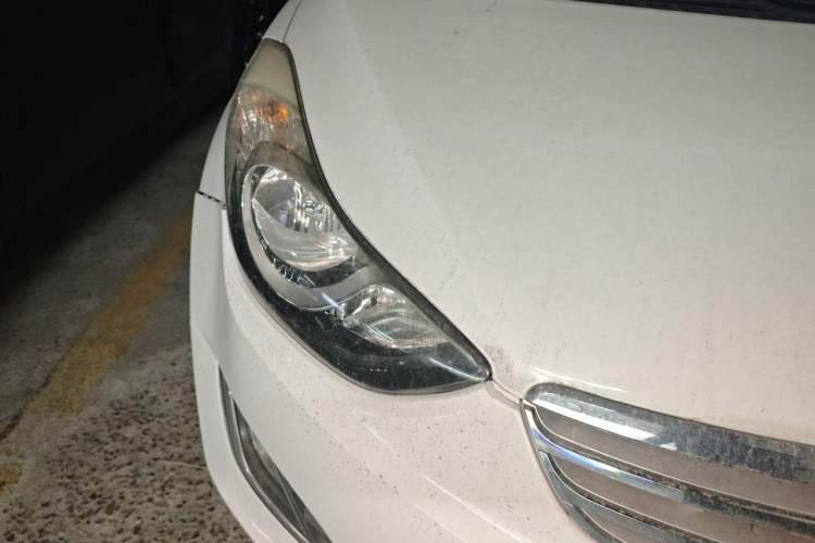 Used Hyundai Elantra (5th Generation / Langdong) 2013 1.6L Automatic Luxury Model Right Front Headlight
