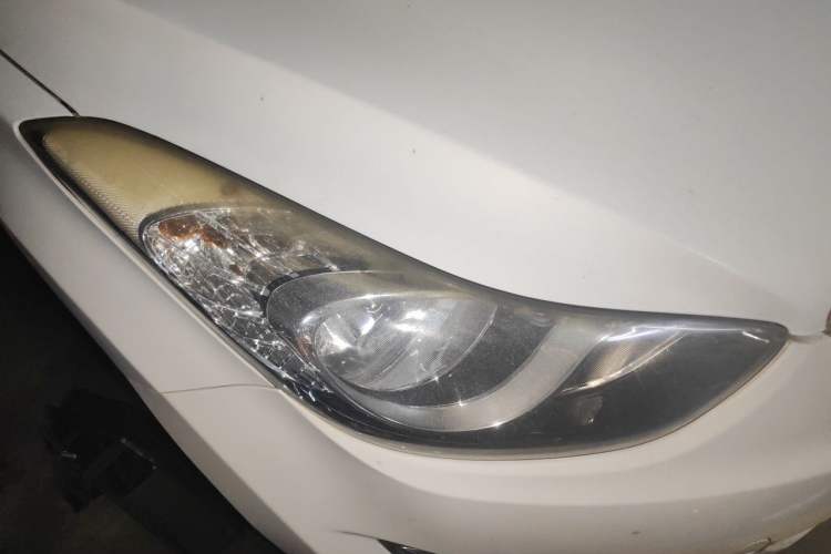 Used Hyundai Elantra (5th Generation / Langdong) 2013 1.6L Automatic Luxury Model Right Front Headlight