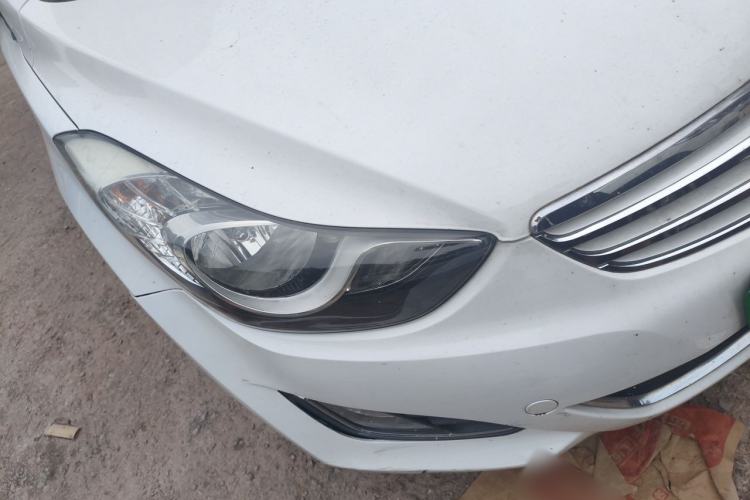 Used Hyundai Elantra (5th Generation / Langdong) 2013 1.6L Automatic Leading Model Right Front Headlight