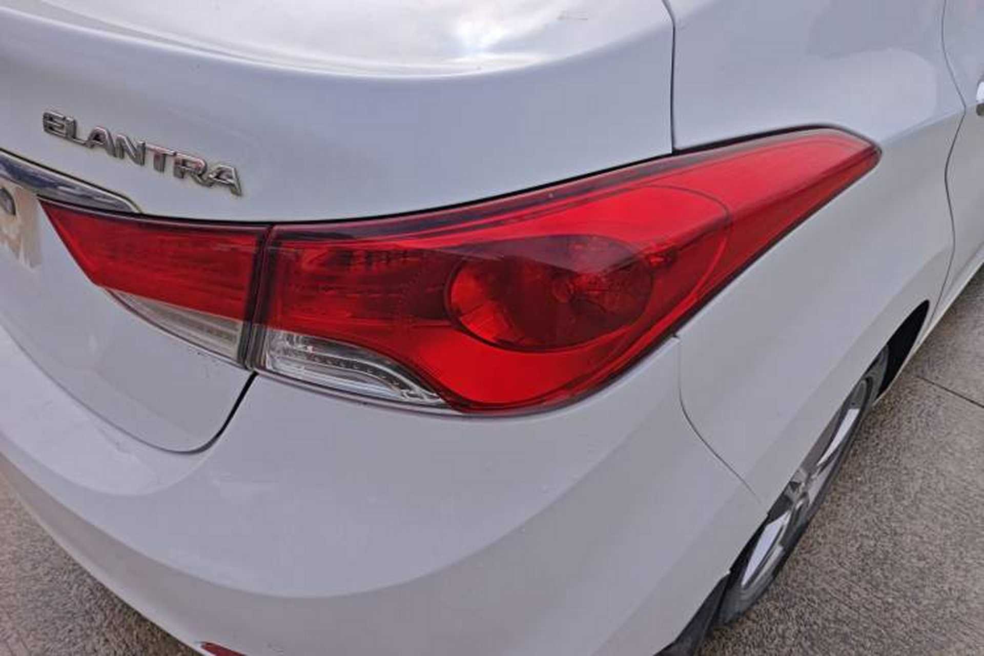 Used Hyundai Elantra (5th Generation / Langdong) 2013 1.6L Automatic Leading Model Right Rear Taillight