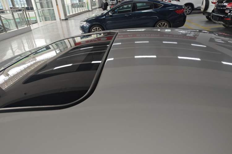 Used Hyundai Elantra (5th Generation / Langdong) 2013 1.6L Automatic Luxury Model Roof