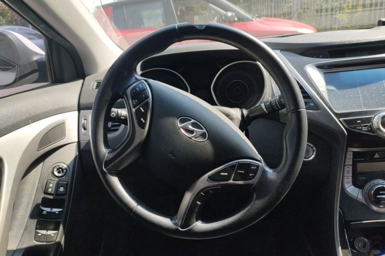 Used Hyundai Elantra (5th Generation / Langdong) 2013 1.6L Automatic Luxury Model Steering Wheel