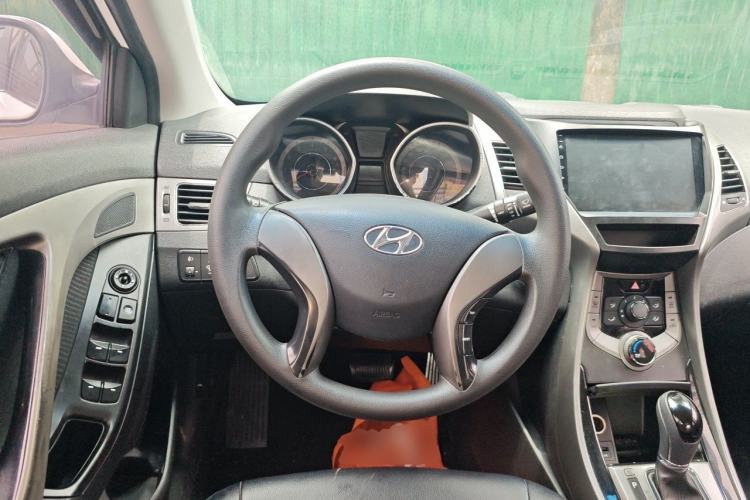 Used Hyundai Elantra (5th Generation / Langdong) 2013 1.6L Automatic Leading Model Steering Wheel